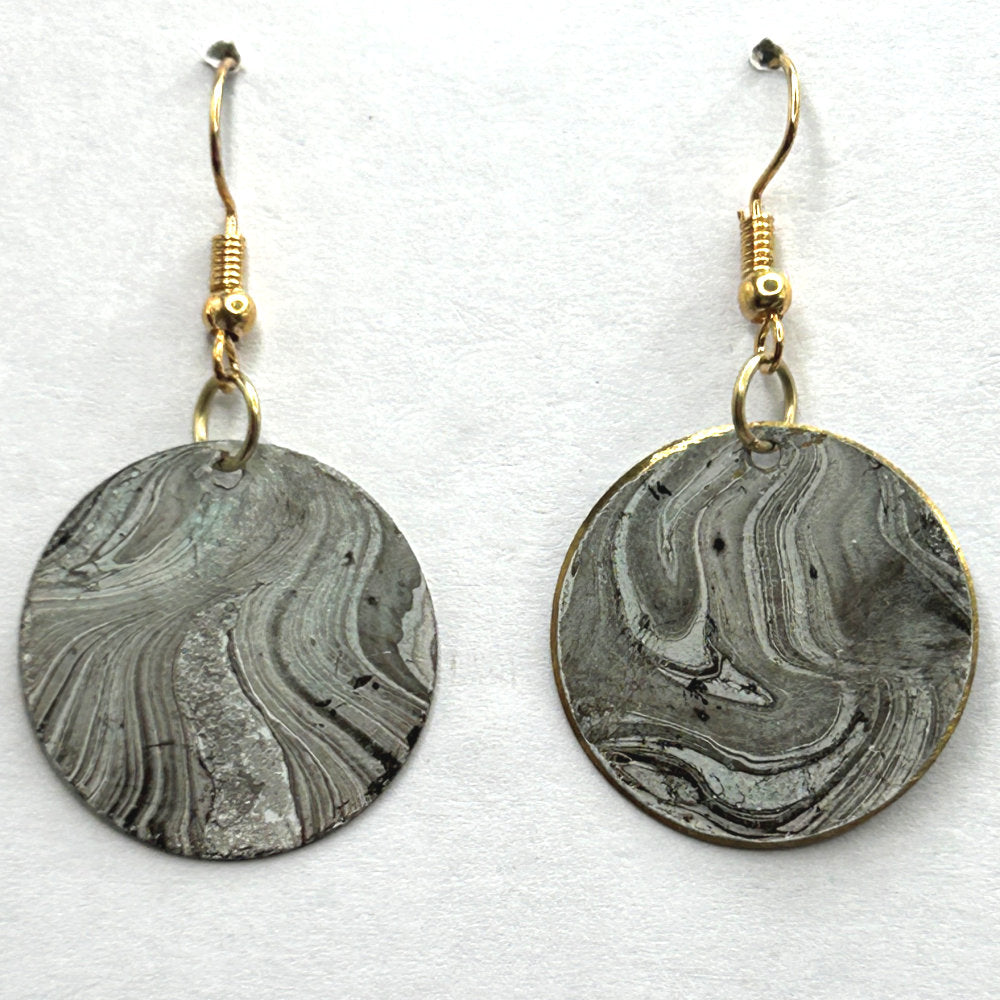 Gray Swirled Disc Earrings