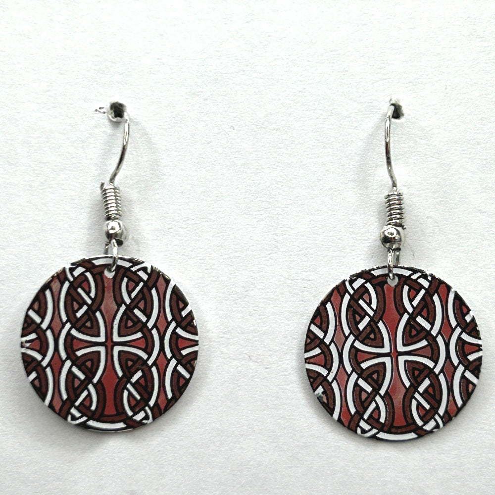 Mirrored Earrings with Celtic Knot Pattern