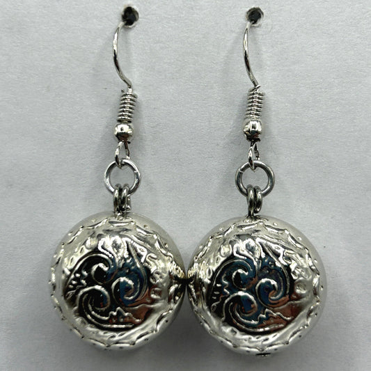 Embossed Puffy Round Earrings