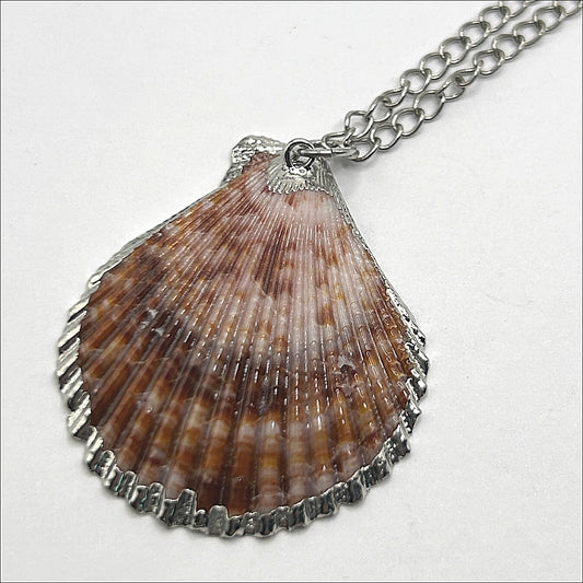 Silver-Edged Scallop Shell Pendant Necklace
