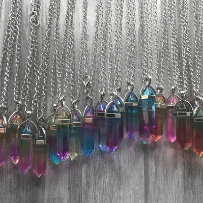 Point Pendant Necklace - Clear Glass